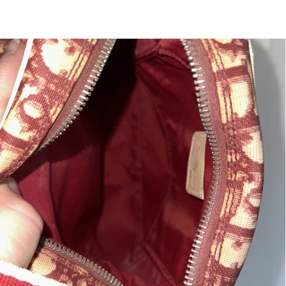 DIOR ♥️ Red trotter crossbody Classic Vintage adjustable web strap Authentic ♥️ - Picture 8 of 11